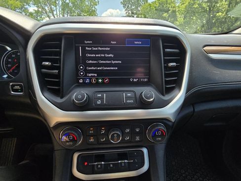 Used 2023 GMC Acadia SLE w/ Driver Convenience Package AWD/4WD image 23