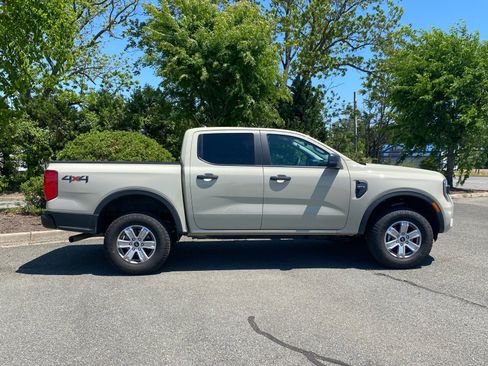 Used 2025 Ford Ranger XL AWD/4WD image 3