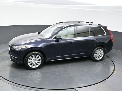 Used 2016 Volvo XC90 T6 Momentum w/ Vision Package image 36