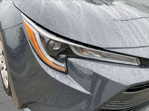Used 2024 Toyota Corolla LE FWD image 27