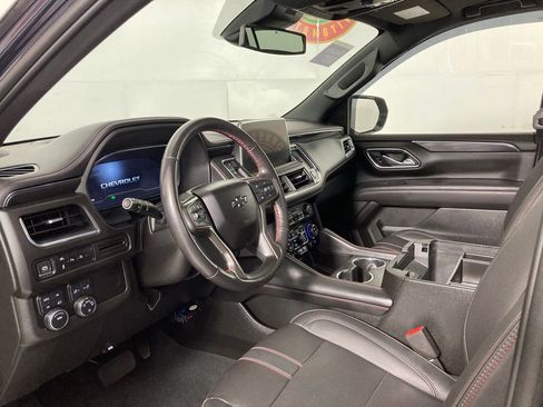 Used 2023 Chevrolet Suburban RST image 18