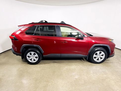 Used 2019 Toyota RAV4 LE w/ All Weather Liner Package AWD/4WD image 8