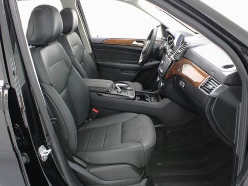 Used 2017 Mercedes-Benz GLE 400 4MATIC image 45