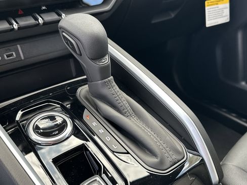 New 2026 Chevrolet Colorado W/T w/ WT Custom Package image 31