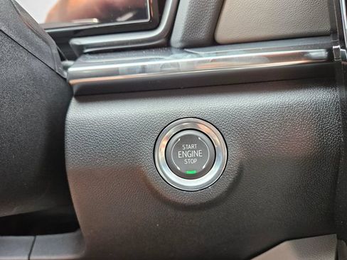 New 2026 GMC Terrain Elevation w/ Technology Package II AWD/4WD image 30