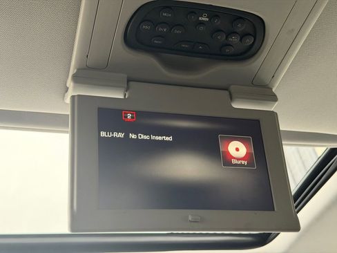 Used 2016 GMC Yukon Denali w/ Open Road Package image 25