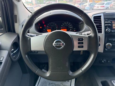 Used 2013 Nissan Xterra S w/ Value Package image 21