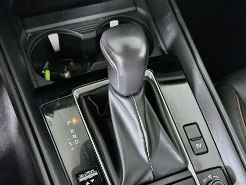 Used 2025 MAZDA CX-50 AWD 2.5 Hybrid w/ Premium Pkg image 25