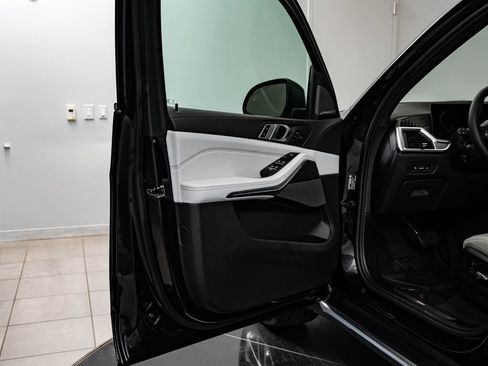 New 2026 BMW X5 xDrive40i AWD/4WD image 29