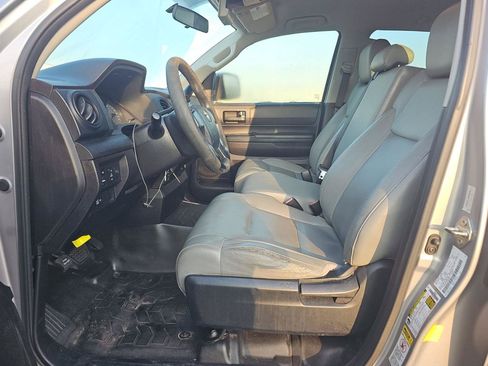 Used 2014 Toyota Tundra SR RWD image 8