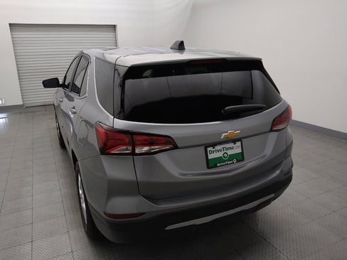 Used 2023 Chevrolet Equinox LT w/ Driver Convenience Package AWD/4WD image 6