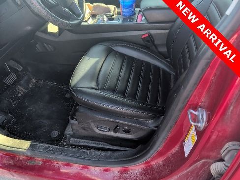 Used 2023 Ford Edge SEL w/ Convenience Package image 16