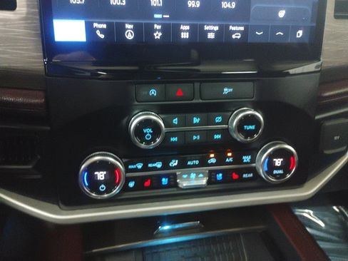 Certified 2024 Ford Expedition Max Limited image 12