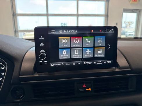 Used 2023 Honda Pilot Touring image 28
