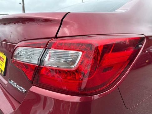 Used 2018 Subaru Legacy 2.5i Limited AWD/4WD image 13