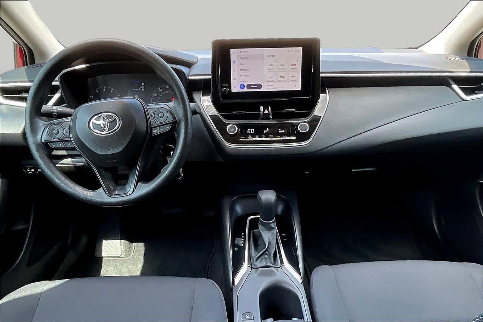 Used 2024 Toyota Corolla LE FWD image 15
