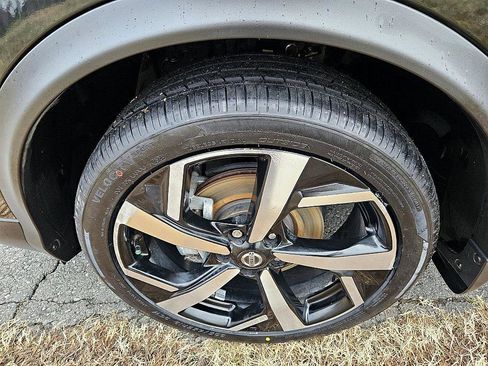 Certified 2021 Nissan Rogue Sport SL w/ Premium Package image 20