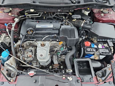 Used 2013 Honda Accord LX image 28