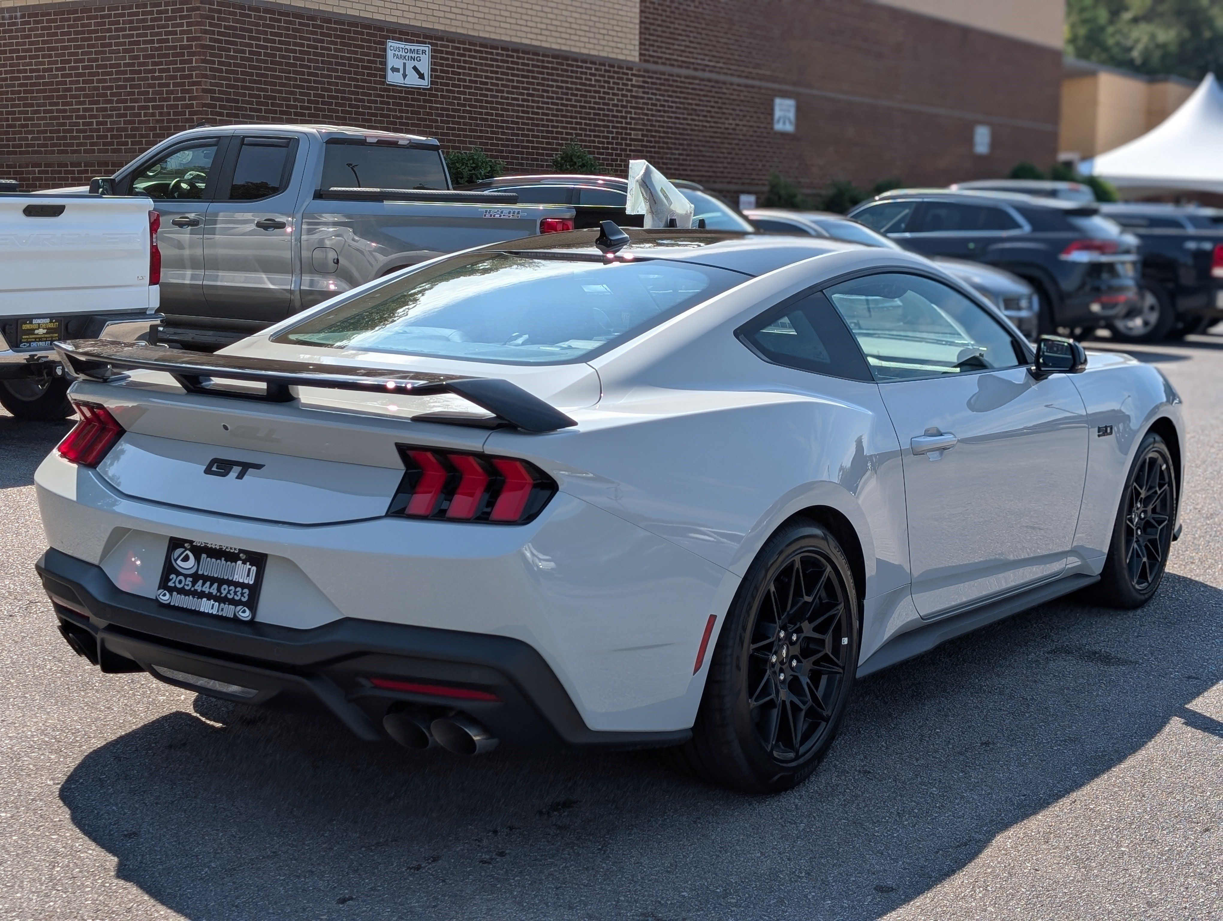 Used 2026 Ford Mustang GT Premium w/ GT Performance Package RWD image 9