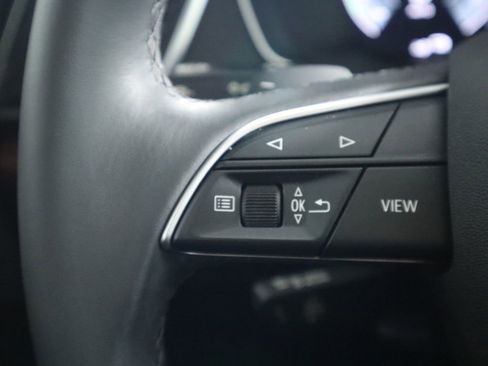 Used 2021 Audi Q5 e Premium image 11