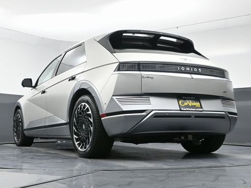 Used 2023 Hyundai Ioniq 5 Limited image 52