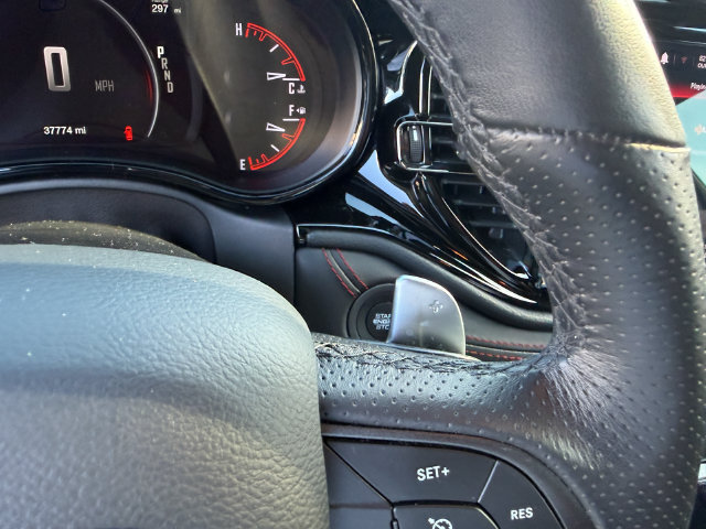 Used 2025 Dodge Durango GT RWD image 18