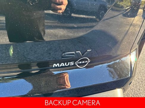 Certified 2023 Nissan Pathfinder SV w/ Black Appearance Package image 7