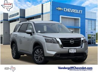 Used 2025 Nissan Pathfinder SV video 1