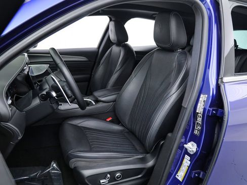 Certified 2023 Maserati Grecale Modena AWD/4WD image 17