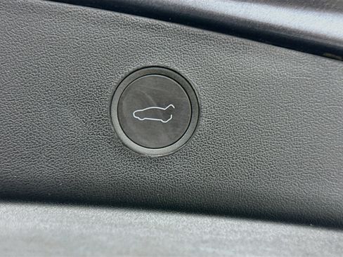 Used 2023 Tesla Model 3 Standard Range RWD image 28