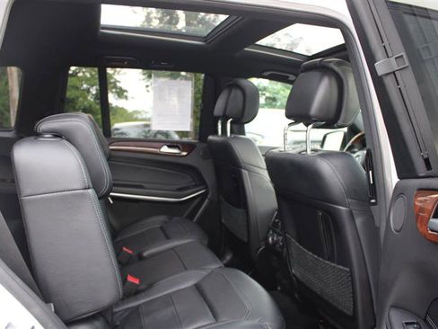 Used 2019 Mercedes-Benz GLS 550 GLS 550 image 17