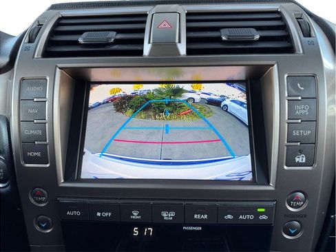 Used 2014 Lexus GX 460 w/ Premium Package image 16