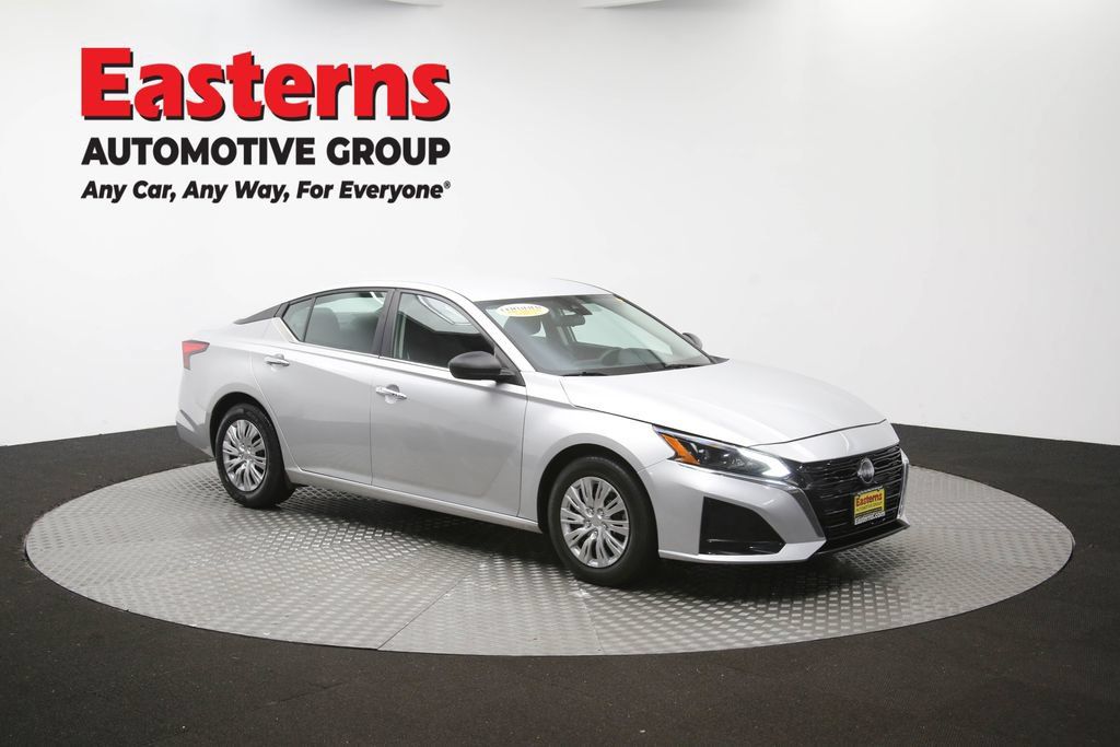 Used 2024 Nissan Altima 2.5 S FWD image 47