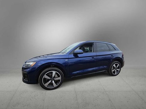 Used 2023 Audi Q5 2.0T Premium Plus w/ Premium Plus Package image 4
