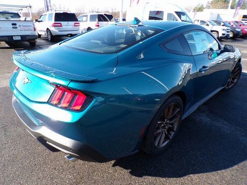 New 2026 Ford Mustang Coupe image 4