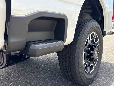 New 2026 Ford F250 Platinum AWD/4WD image 30