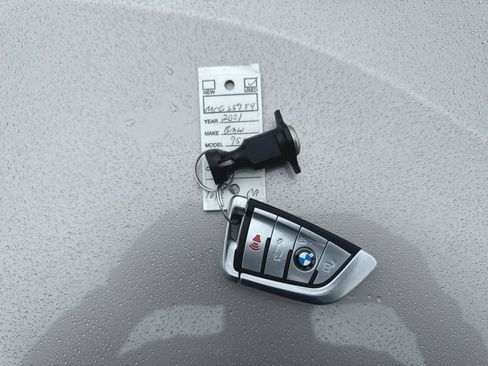 Used 2021 BMW 750i xDrive 750i xDrive w/ Executive Package image 39