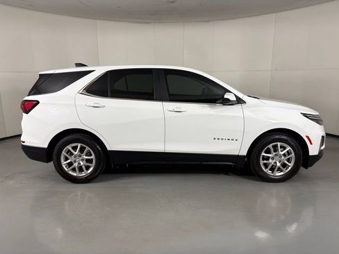 Used 2024 Chevrolet Equinox LT FWD image 9