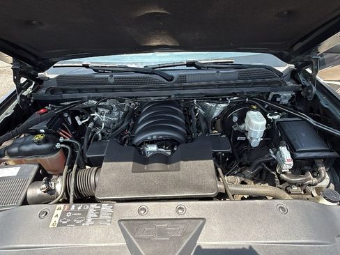 Used 2017 Chevrolet Silverado 1500 LTZ Z71 w/ LTZ Plus Package AWD/4WD image 31
