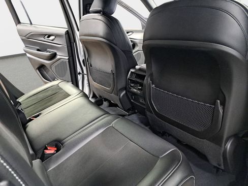 Certified 2023 Jeep Grand Cherokee Altitude image 12