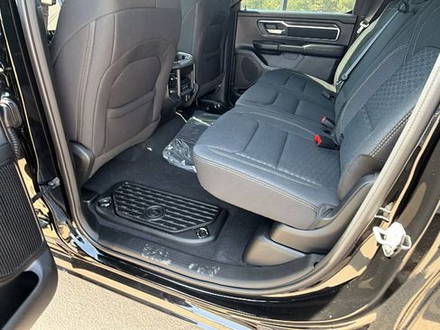 New 2026 RAM 1500 Big Horn AWD/4WD image 19