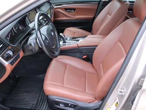 Used 2016 BMW 528i xDrive Sedan image 12