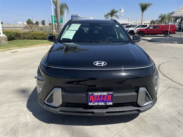 Used 2025 Hyundai Kona SEL FWD image 3