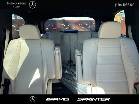 New 2026 Mercedes-Benz GLS 580 4MATIC image 16