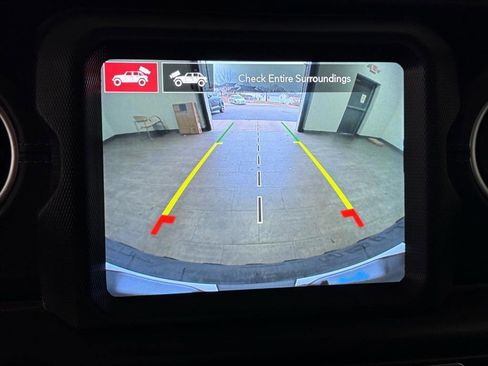 Used 2021 Jeep Wrangler Unlimited Rubicon 4xe w/ Steel Bumper Group image 25