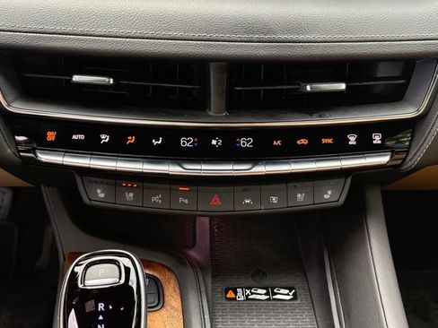 Used 2025 Cadillac CT5 Premium Luxury w/ Sun And Sound Package RWD image 19