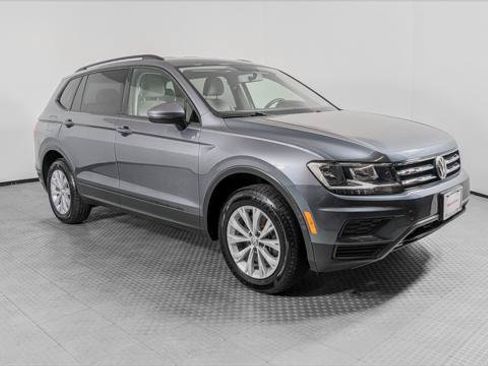 Used 2020 Volkswagen Tiguan S FWD image 11