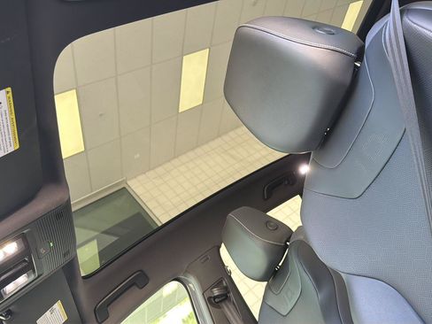 Certified 2023 Volkswagen ID.4 Pro S RWD image 15