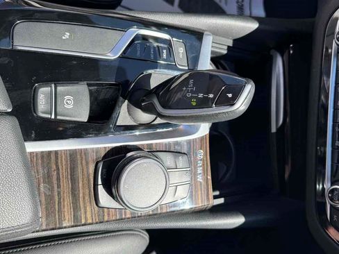 Used 2019 BMW 530i RWD image 24