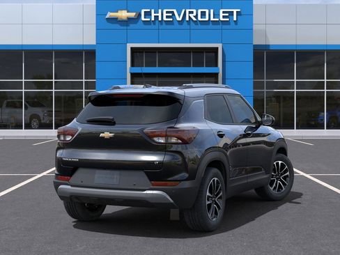 New 2025 Chevrolet TrailBlazer LT w/ Convenience Package image 4